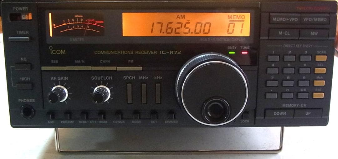 ICOM IC-R72 受信機　(100KHz～30MHz）