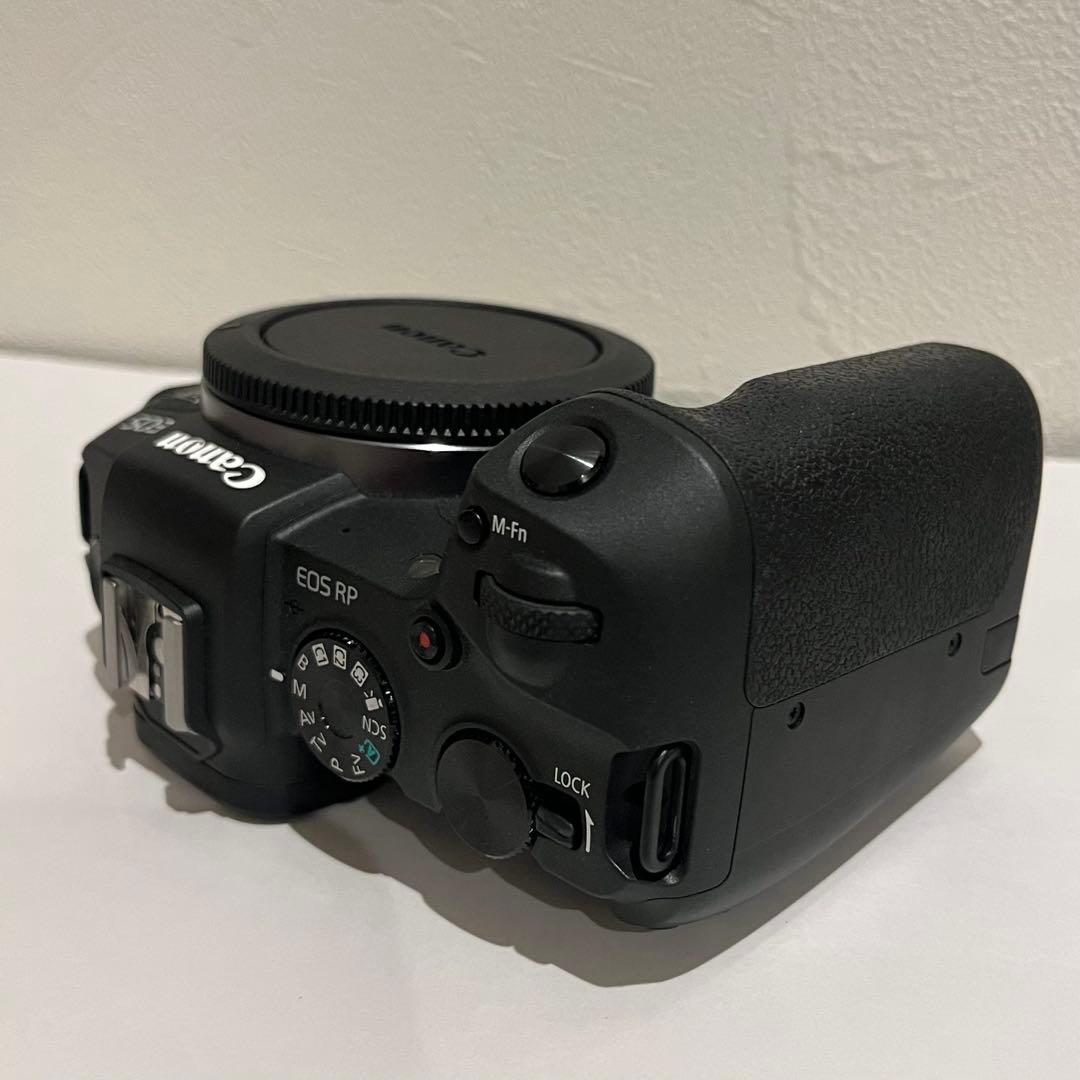 【匿名配送】Canon EOS RP ボディ フルサイズ機 カメラ