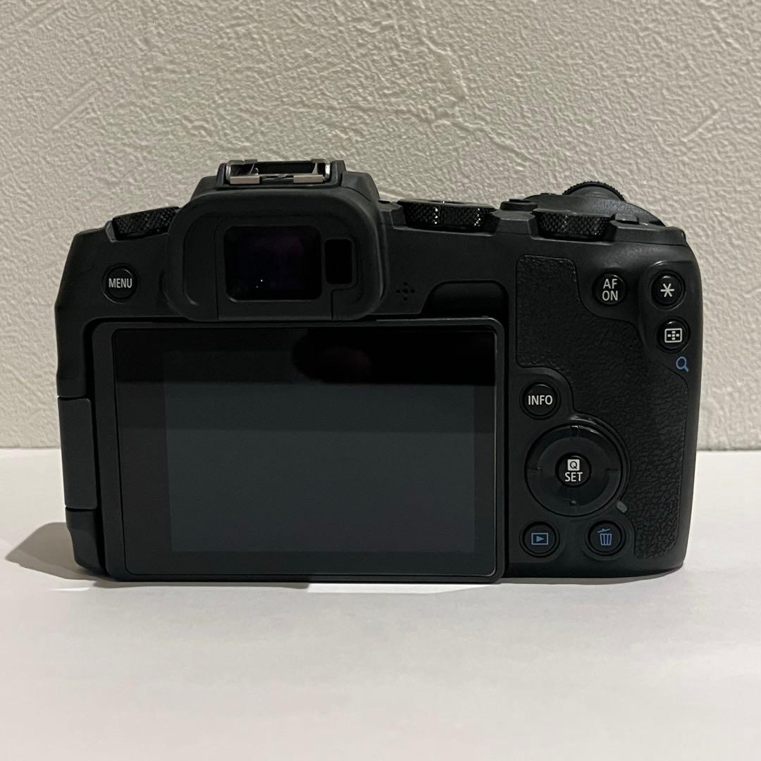 【匿名配送】Canon EOS RP ボディ フルサイズ機 カメラ