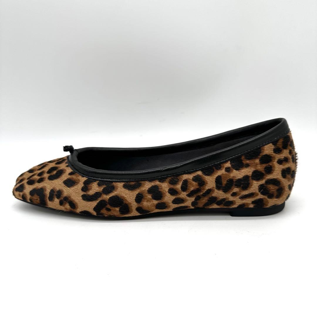 〈極美品〉Le Talon GRISE【22.5】レザースクエアプリーツフラット