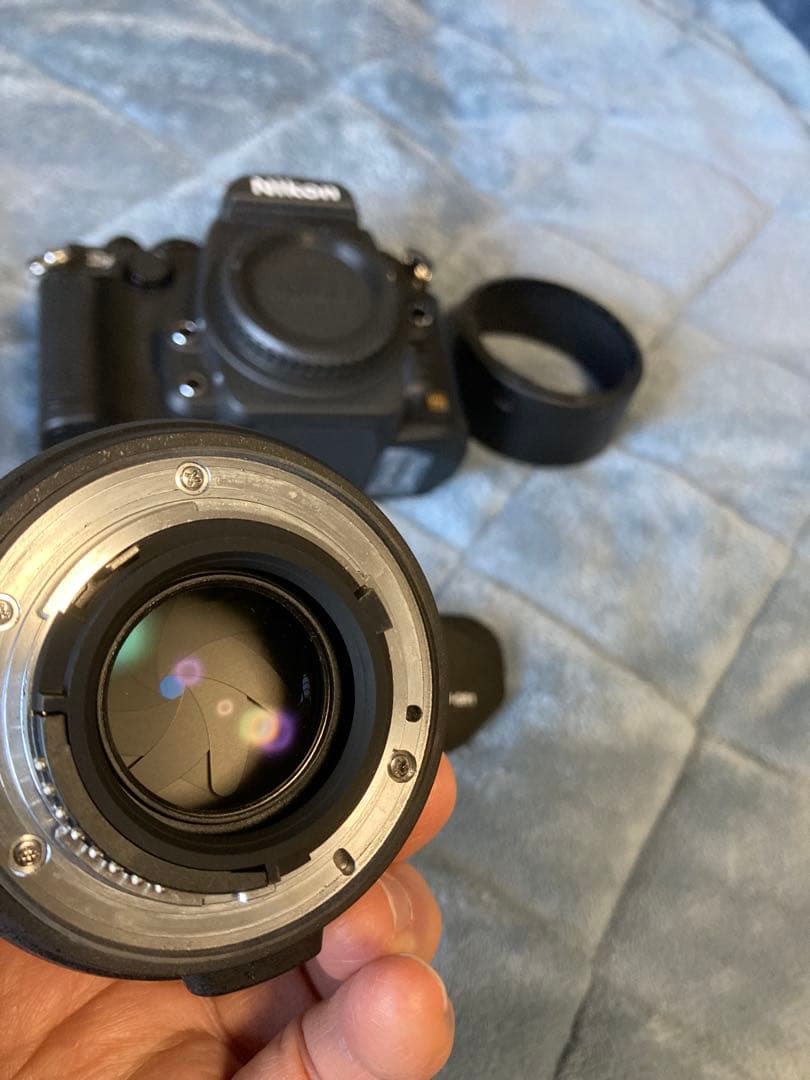 ニコンDF50mmf1.8付+DE-1グリップ+NPSストラップ