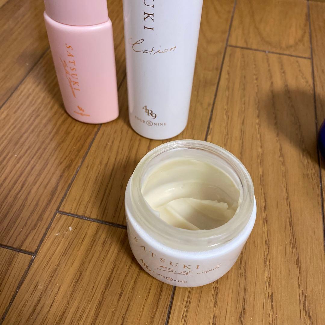 【美品】SATSUKIオールインワンジェル　プラス3点付き