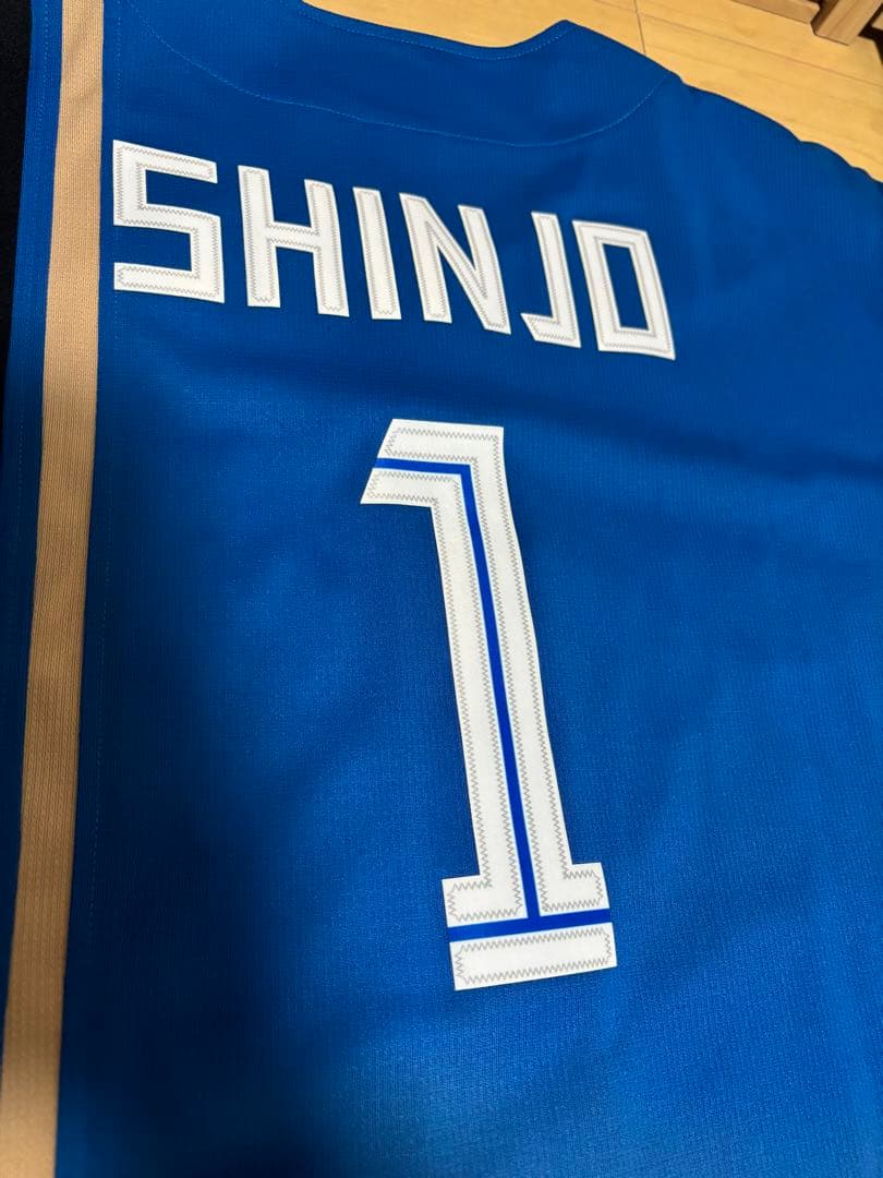 北海道日本ハムファイターズ 新庄剛志 ユニフォーム ビジター L