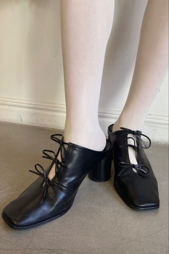 靴 HONEY MI HONEY ribbon square mule