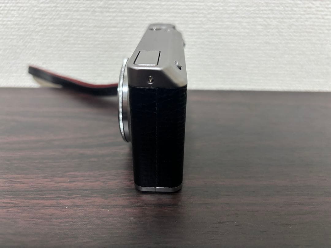 Fujifilm XF1 ジャンク 通電確認のみ