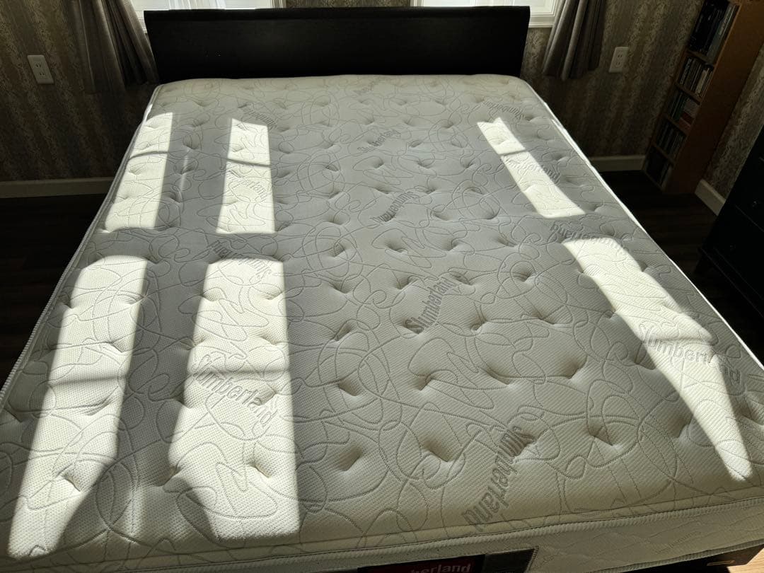 France Bed ベッドフレーム マットレス クイーンサイズ ロータイプ