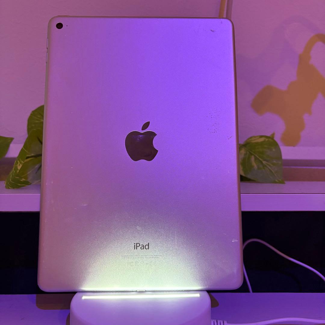 128GB Apple iPad Air2 本体 箱付き