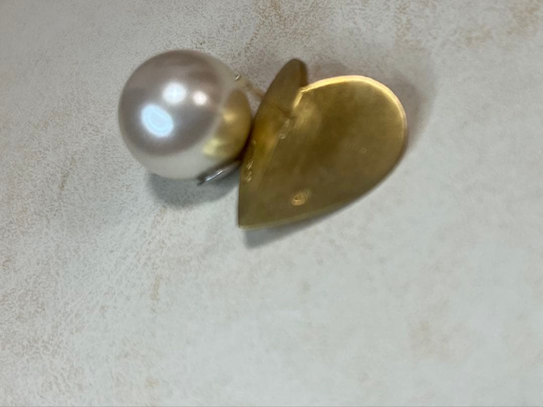 ＜MAYU＞ミニハート フェイクパール 片耳ピアス