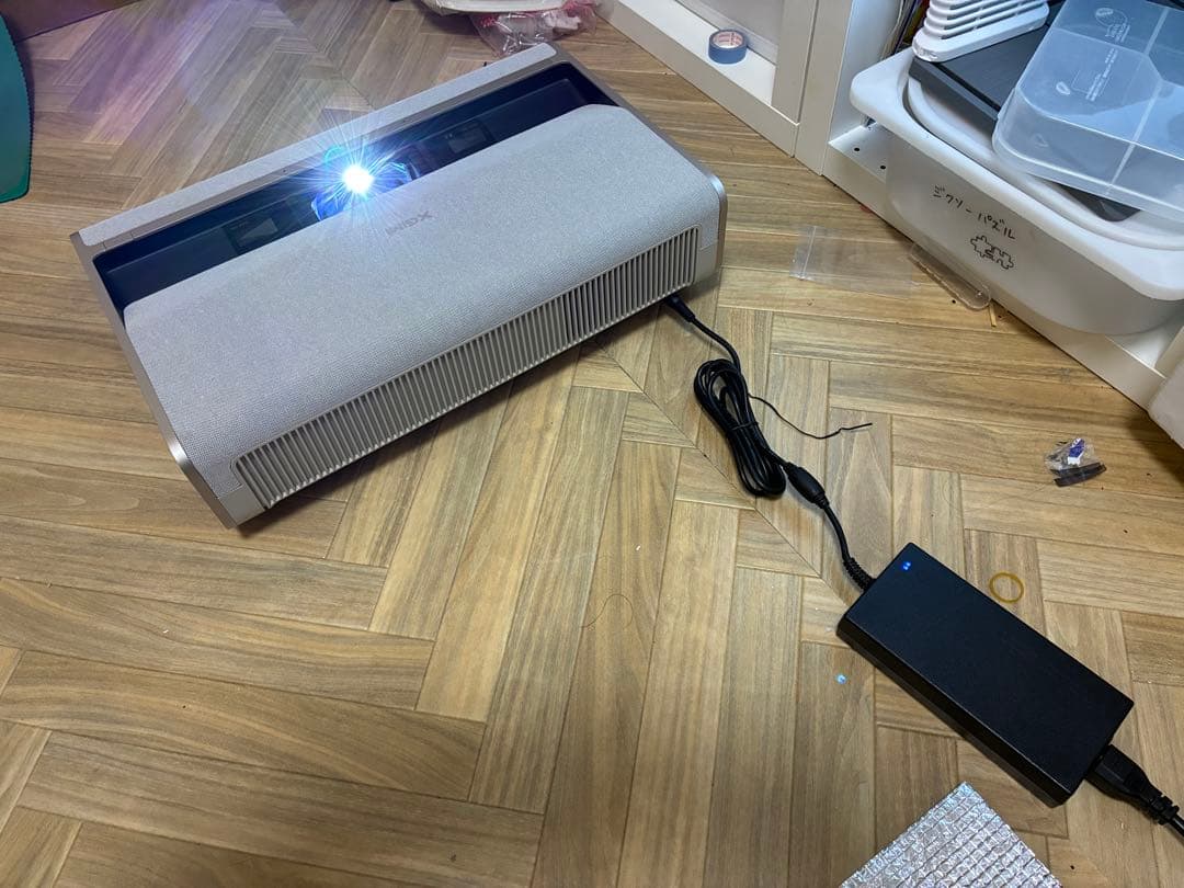 交渉可能　XGIMI M1 プロジェクター 使用僅か