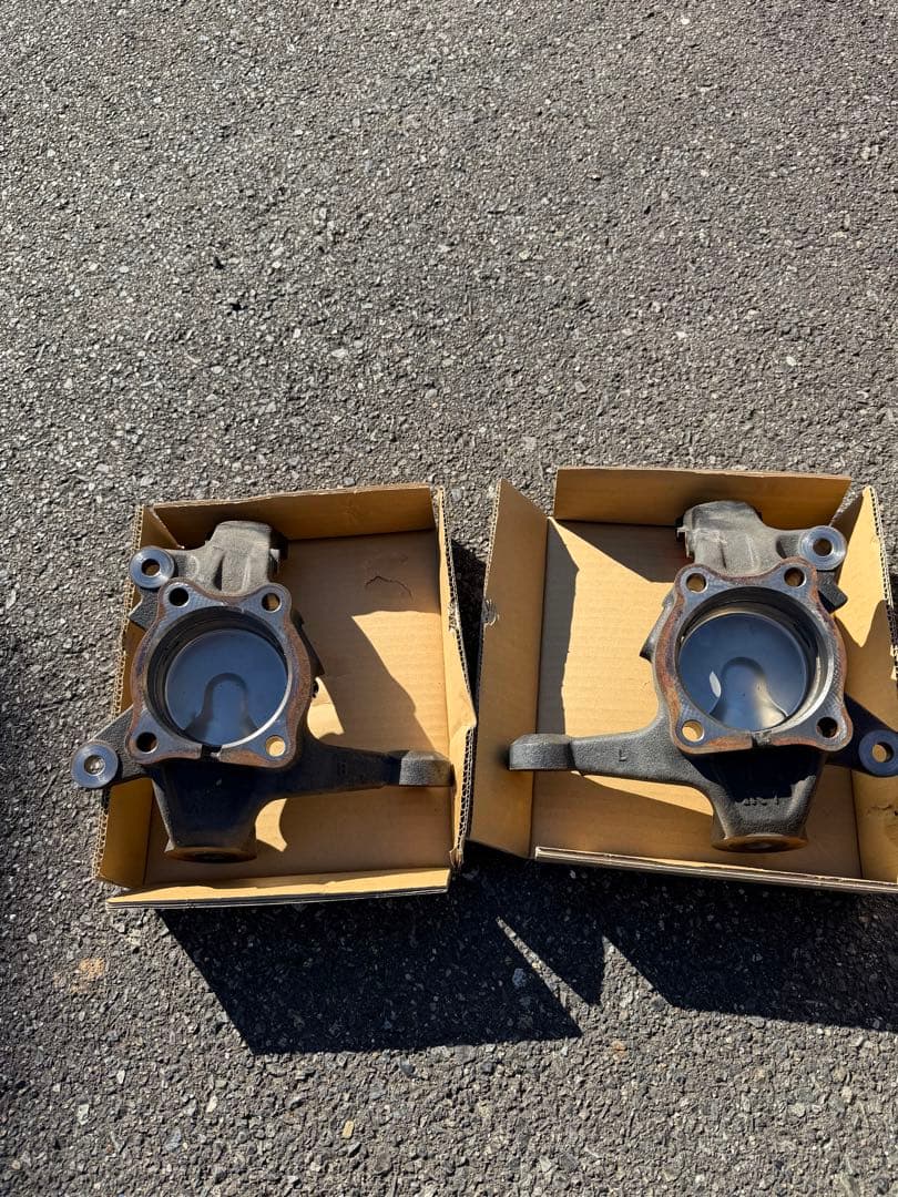 FABULOUS ローダウンナックル 200系ハイエース専用