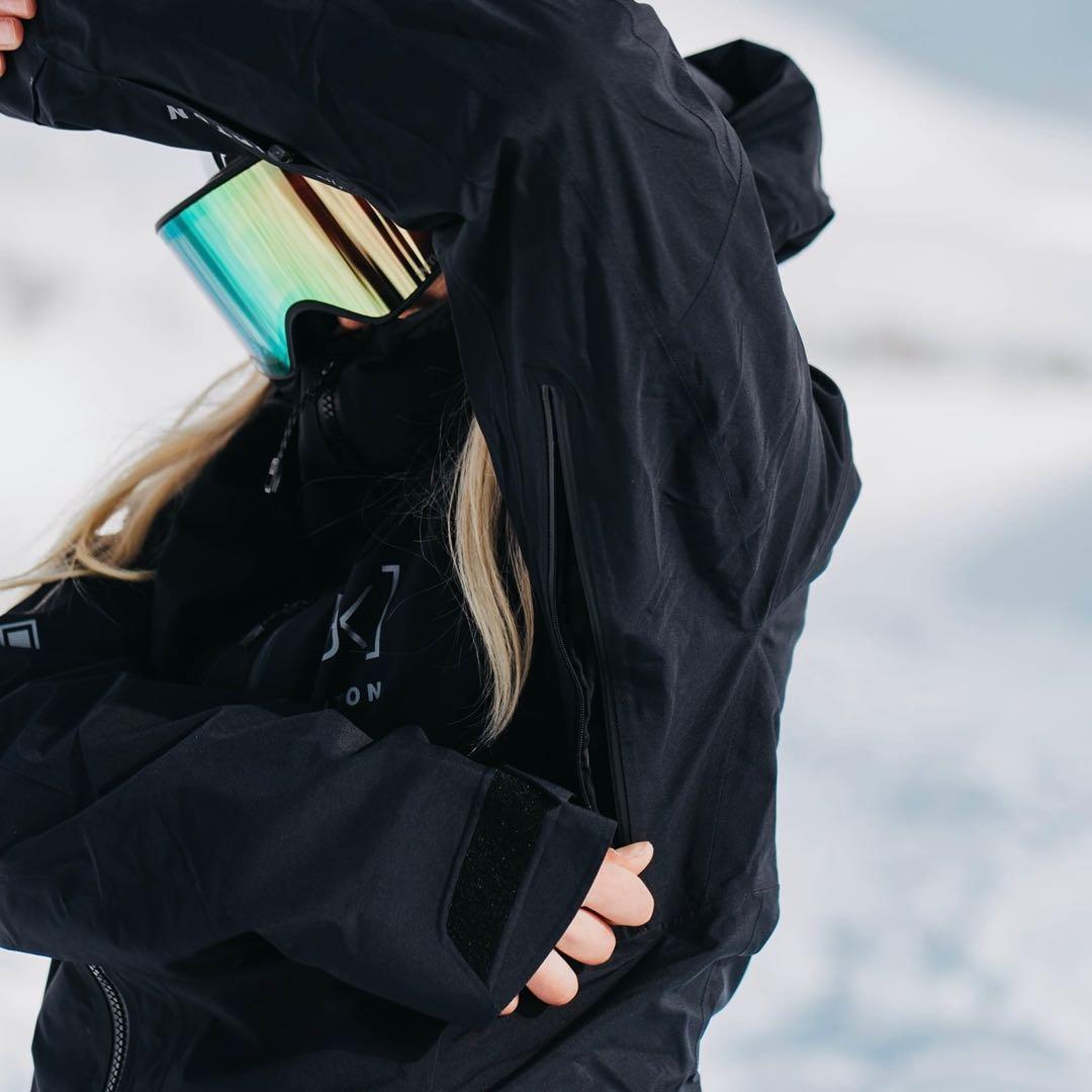 Burton [ak] GORE-TEX アップシフトジャケット M レディース