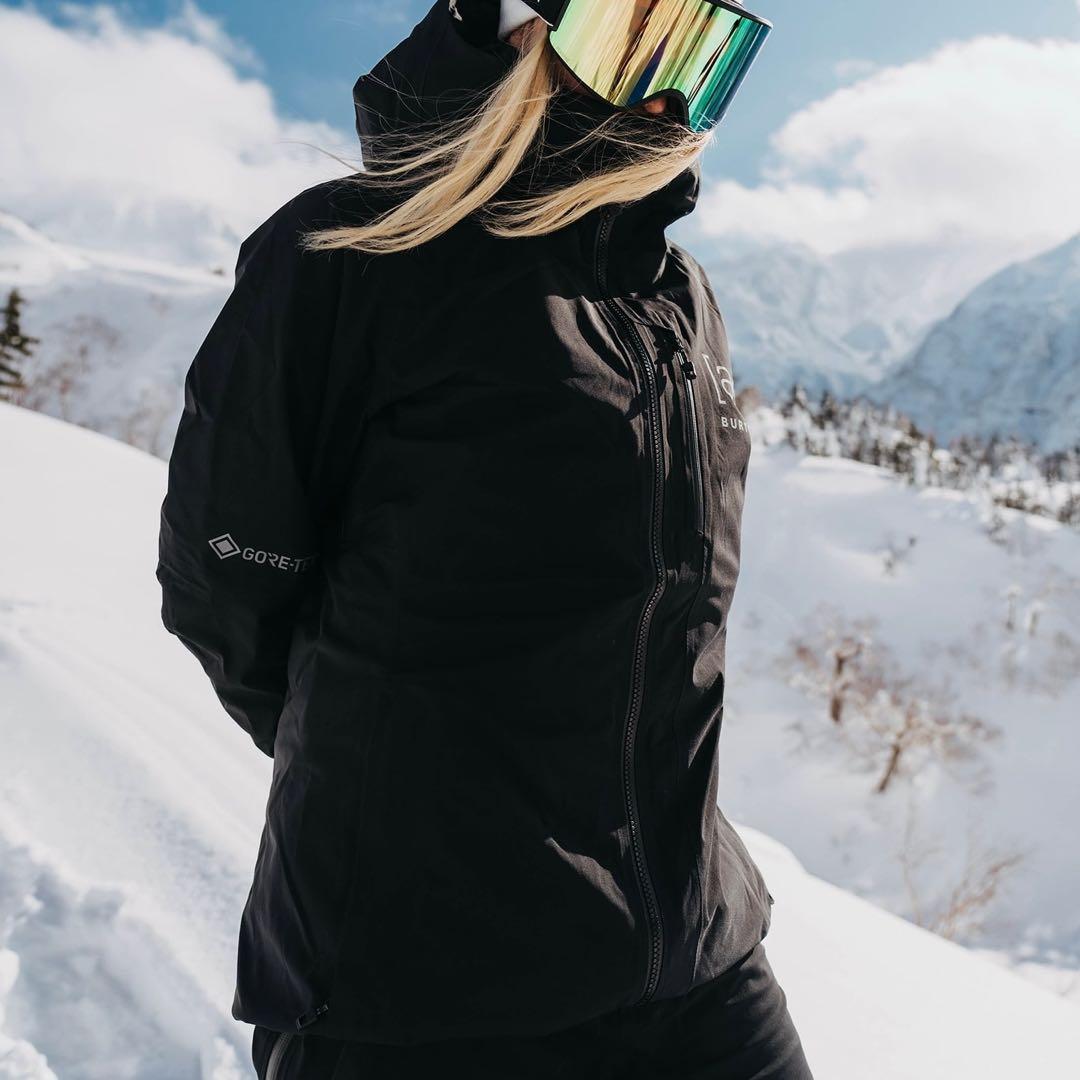 Burton [ak] GORE-TEX アップシフトジャケット M レディース