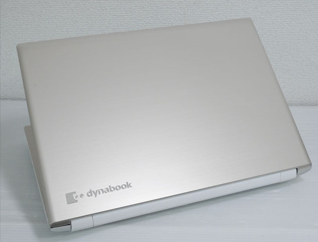 美品 Core i7-8550U 新品SSD1TB 16GB フル/Office