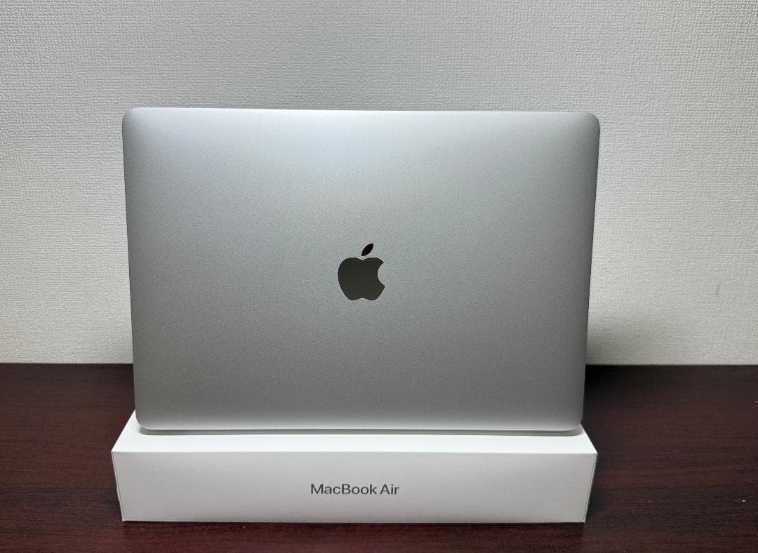 新品同様 MacBookAir 2020 Apple M1 8G SSD256G