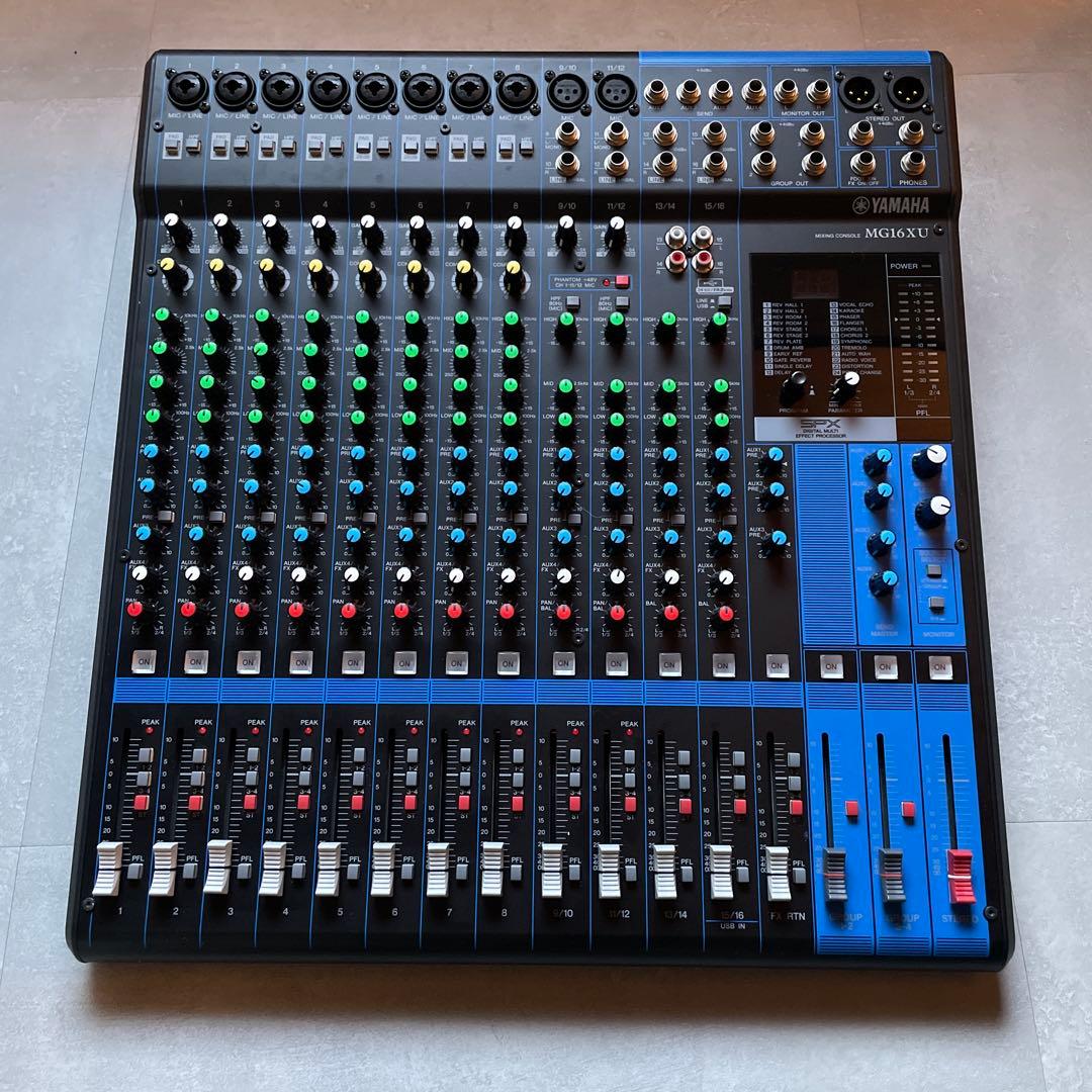 (セール中)ラックマウント付き　YAMAHA MG16XU アナログミキサー