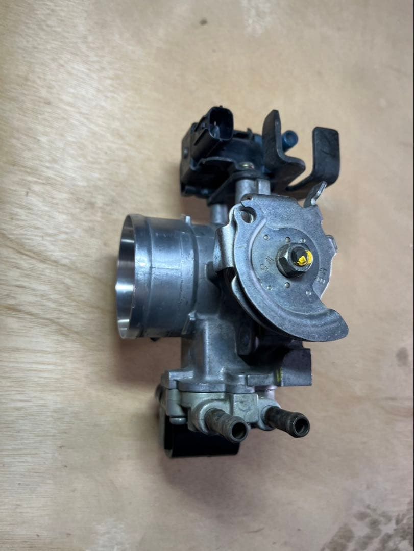 J's Racingスロットルボディ GDフィット