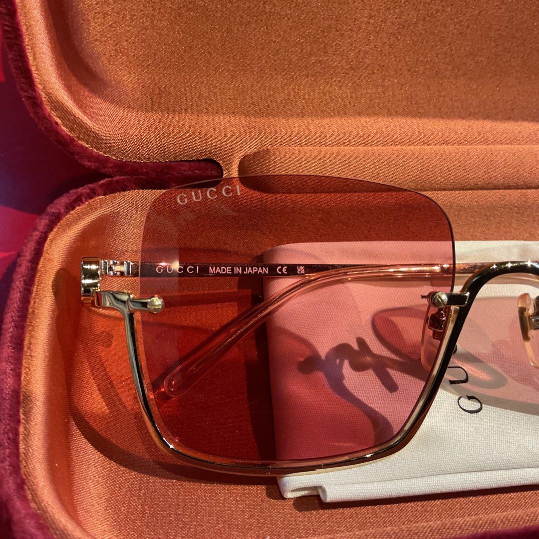 【即決価格】★極美品★GUCCI ピンクレンズ サングラス ケース付き