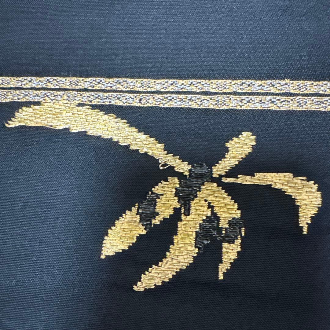 龍村平蔵製　本袋帯　黒地　金銀糸　秀繭錦