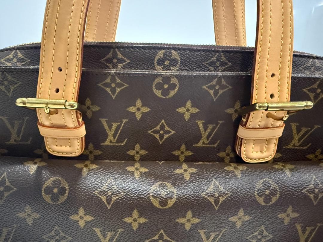 LOUIS VUITTON ヴィトン ミュルティプリ シテ モノグラム