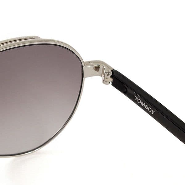 TOMBOY シルバー x ブラックグラデーション