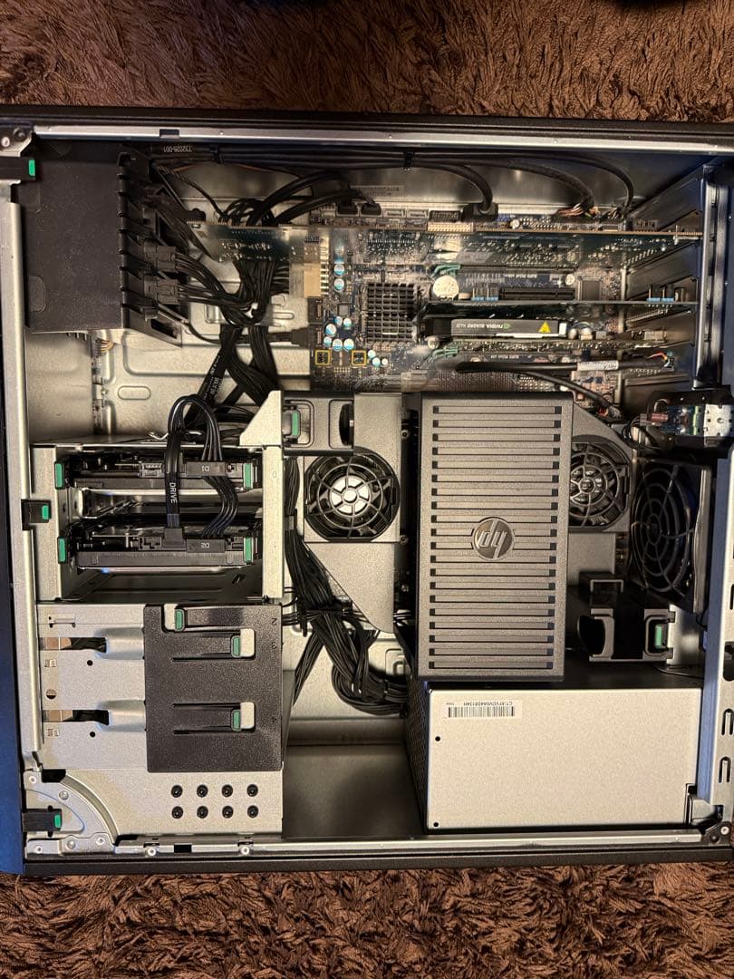 HP Z440 デスクトップPC タワー型サーバー