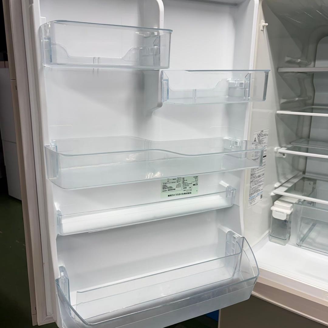 717 東芝大型冷蔵庫　400L強　小型　家庭用　ガラスパネル　左開き　家庭用