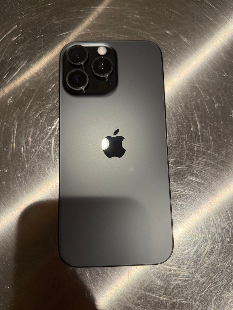 iPhone16Pro Max1TB バッテリー残量92%