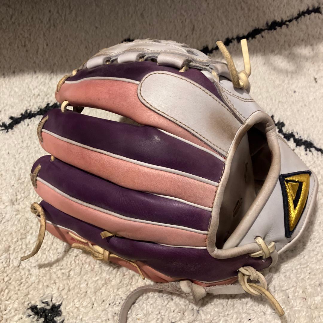 フ*※様 デルタ 内野手用オーダーグローブ