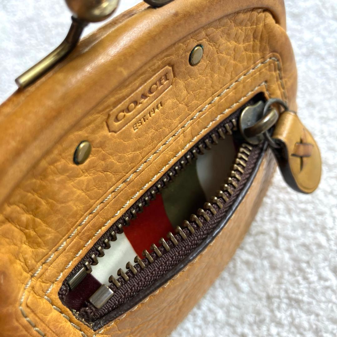 Coach ブラウン がま口ケース