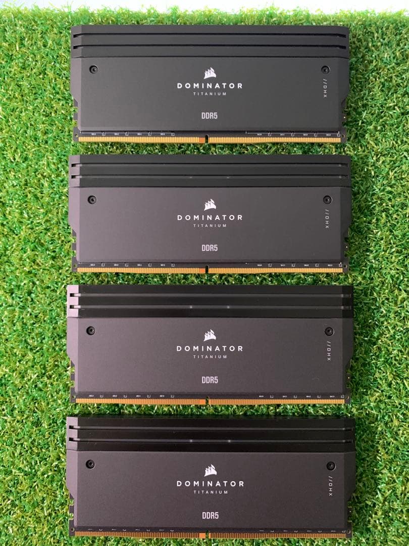 コルセア Dominator Titanium DDR5-6400 192GB