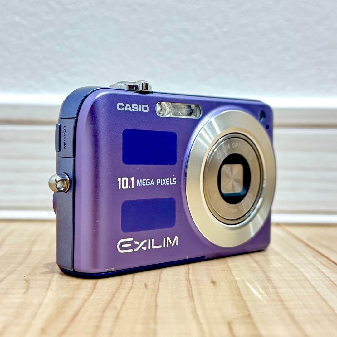 【希少カラー】　CASIO EXILIM EX-Z1050 デジカメ　　コンデジ