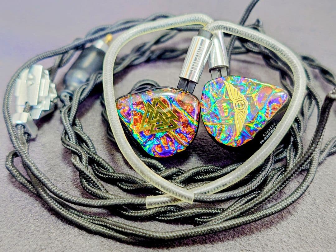 【期間限定 限界値下げ】　Empire Ears Odin universal