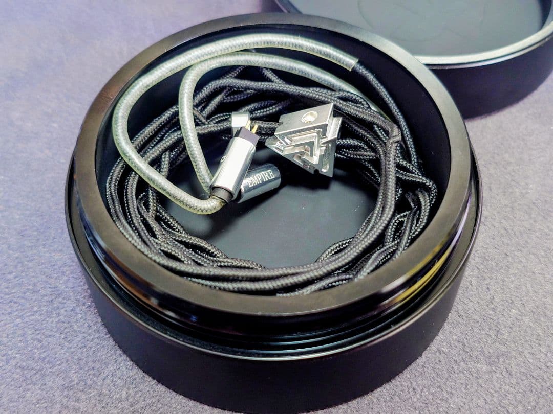 【期間限定 限界値下げ】　Empire Ears Odin universal