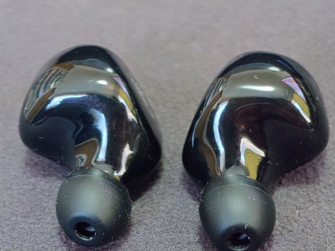 【期間限定 限界値下げ】　Empire Ears Odin universal