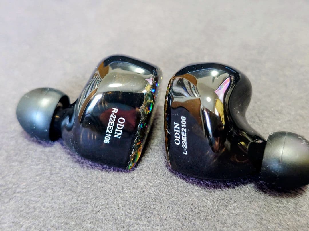 【期間限定 限界値下げ】　Empire Ears Odin universal