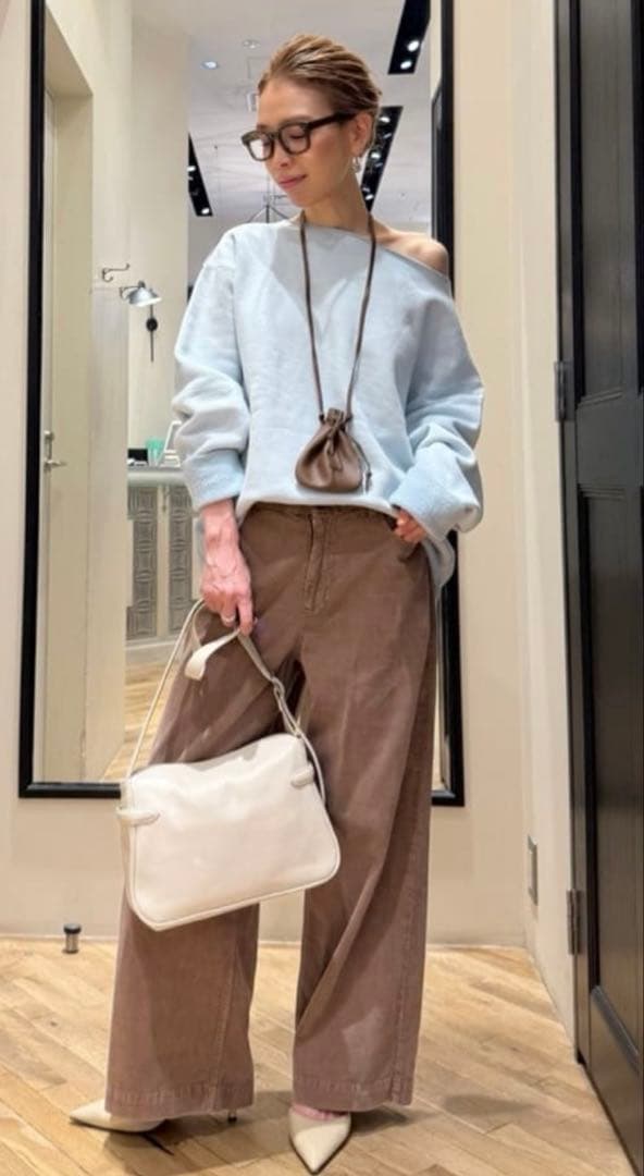 ウィムガゼット　ピグメントスウェットプルオーバー