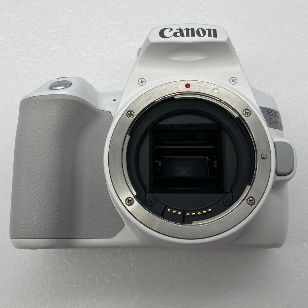 Canon EOS Kiss X10　標準レンズキット　ホワイト