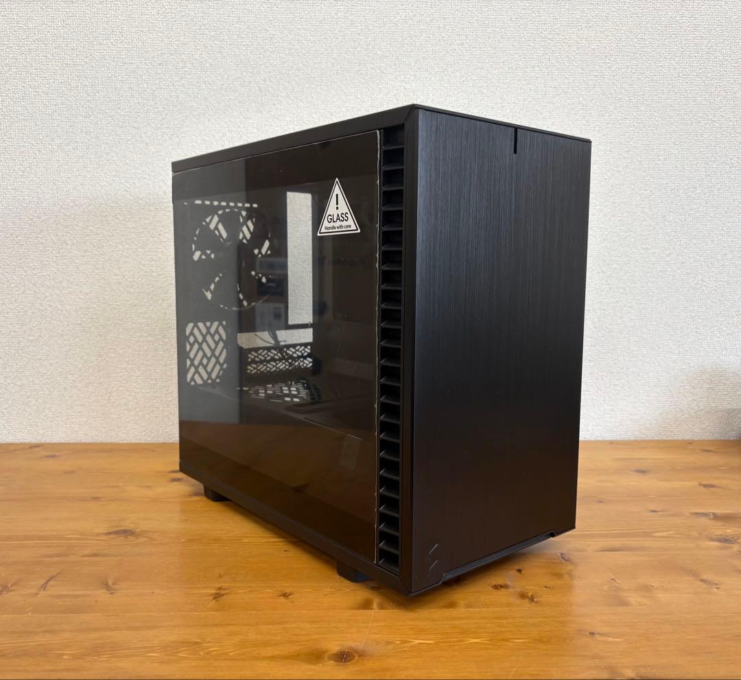 Fractal Design Define7 Nano TG Light ケース