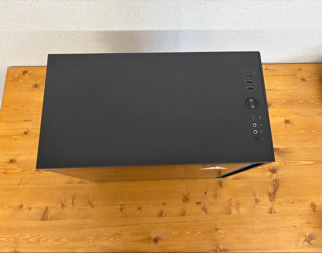 Fractal Design Define7 Nano TG Light ケース