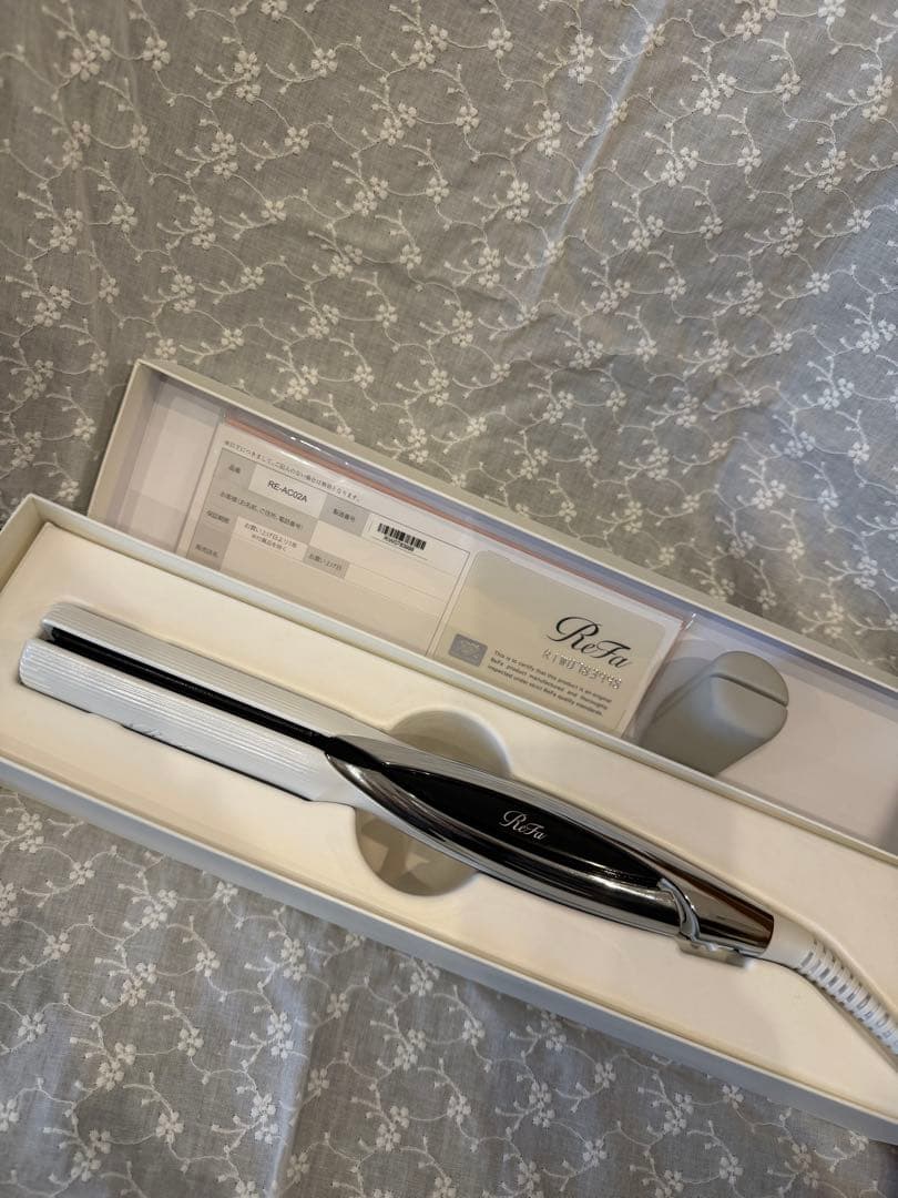 リファ⭐︎ストレートアイロン