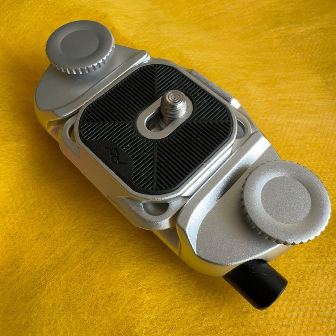 匿名発送 Peak Desing ピークデザイン キャプチャー V3 シルバー