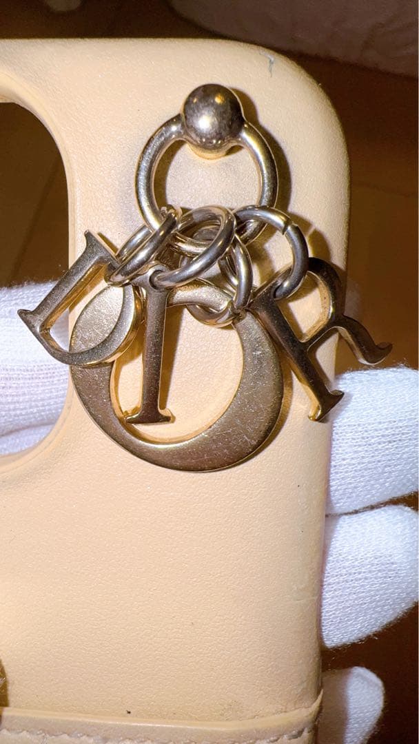 Dior iPhoneケース イエロー　15pro