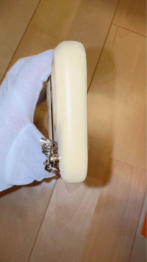 Dior iPhoneケース イエロー　15pro