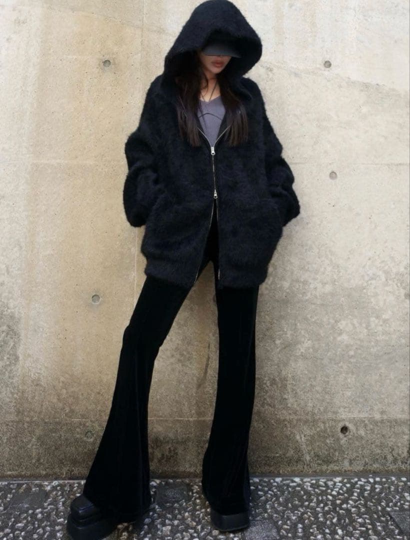 Glam Lips SHAGGY ボンディング KNIT ZIP フーディー