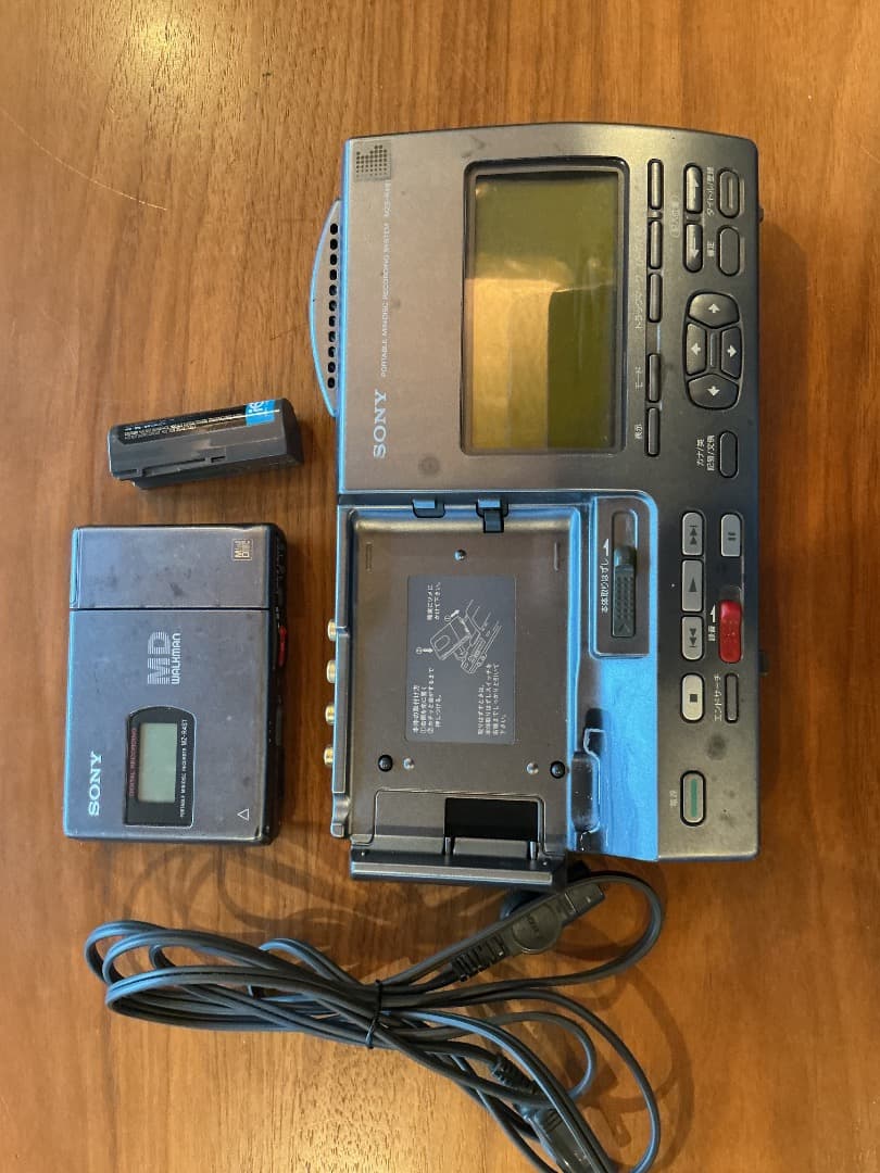 SONY MZS-R4ST Walkman ポータブルMDプレーヤー