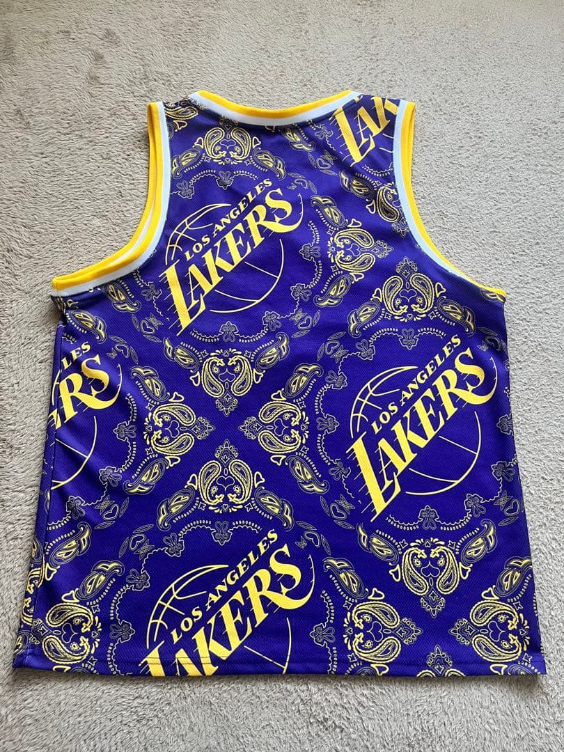 LOS ANGELES LAKERS バンダナ柄タンクトップ