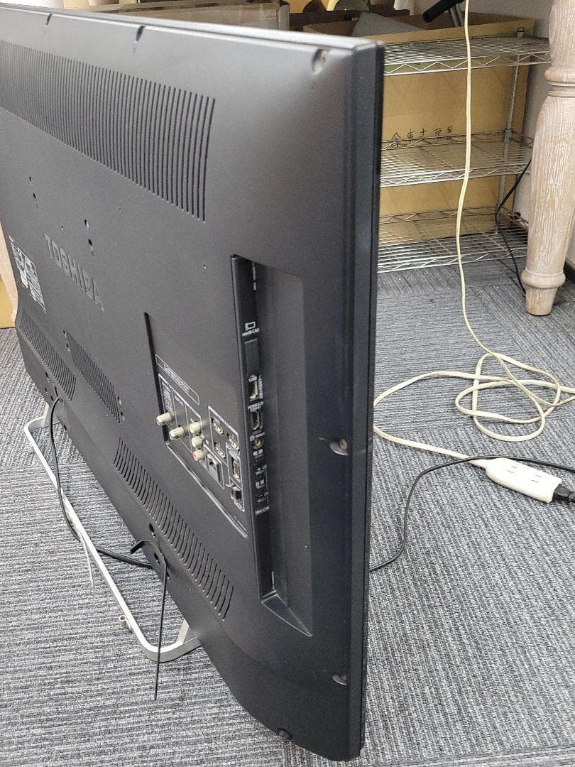 TOSHIBA 東芝 REGZA 液晶テレビ 42J8 42型 2014年製