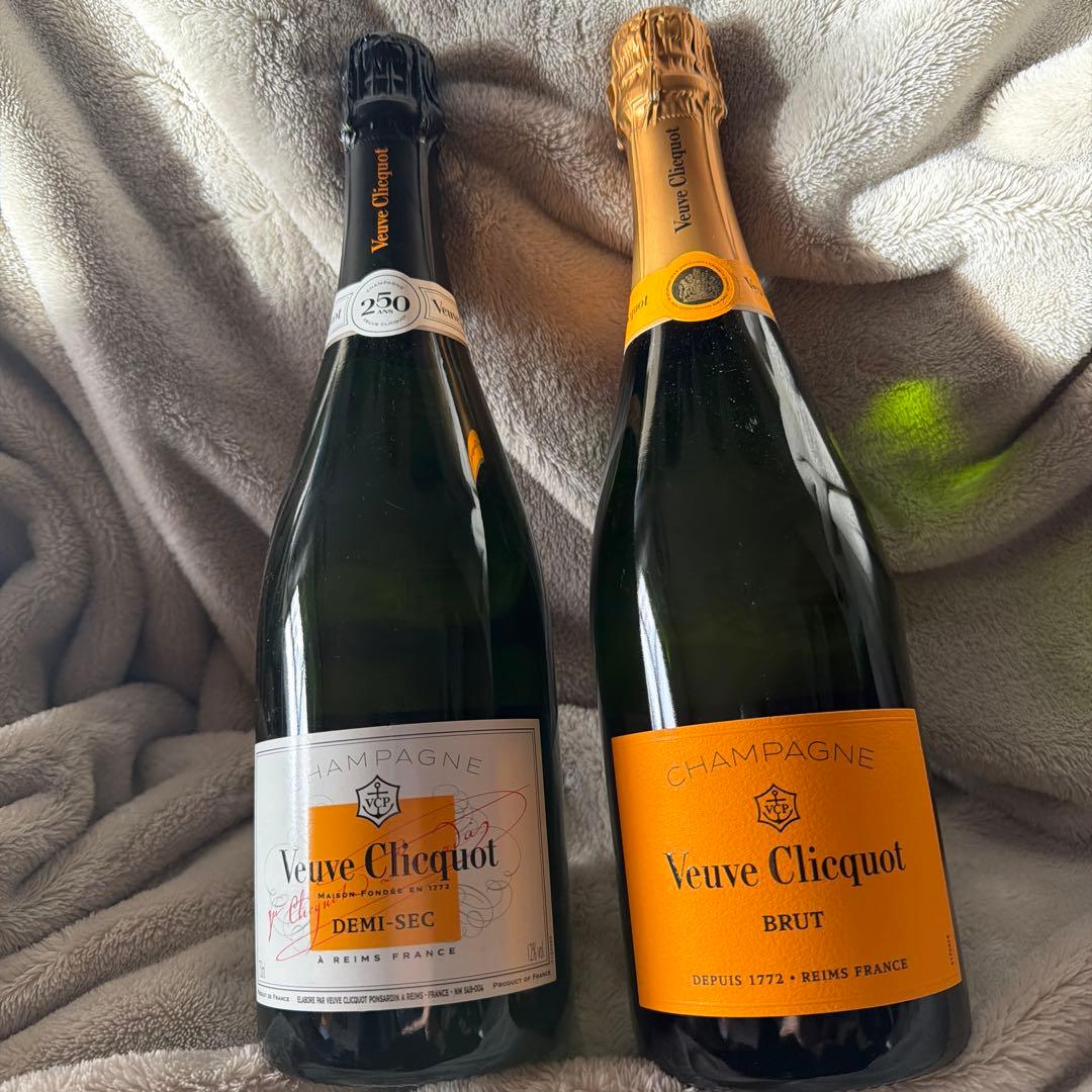 Veuve Clicquot シャンパンセット 750ml