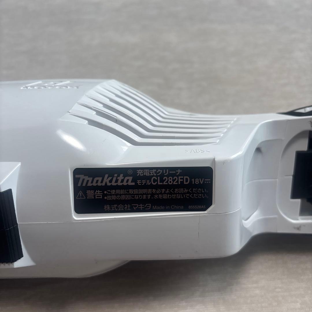 Makita CL282FD スティッククリーナー 本体