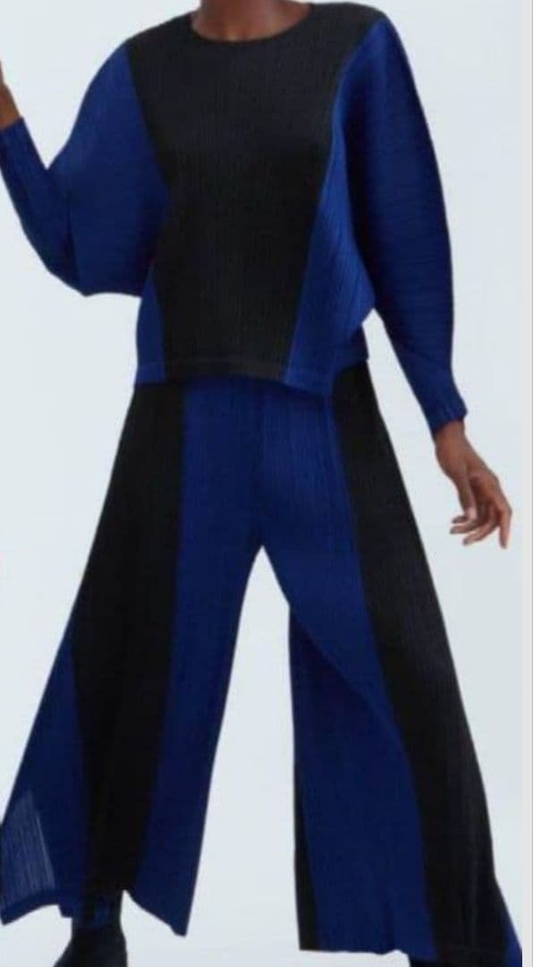 ♥PLEATS PLEASE ♥プリーツプリーズ　 青・黒　　新品　本物